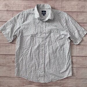 Men’s short sleeve button down